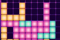 Ďalšia verzia populárnej hry 10x10 Tetris tento raz v štýle disco