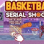 Basketbalová scéna s vystreľujúcou loptou a ukazovateľom prsta blízko koša na pozadí mesta