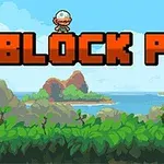 Postava s prilbou stojí na veľkom nápise BLOCK PILE s pozadím krajiny s horami a zeleňou