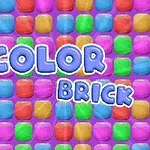 Farebná mozaika štvorcových kociek v mnohých jasných farbách s nápisom COLOR BRICK v strede