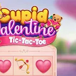 Nadpis Cupid Valentine Tic-Tac-Toe s kresleným anjelikom a medvedíkom nad hernou mriežkou s ružovými srdiečkami a lukom