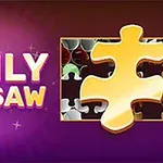 Text DAILY JIGSAW vedľa zlatého dielika skladačky na fialovom pozadí s hviezdičkami