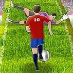 Futbalista v červenom drese s číslom 10 beží po naklonenej trávnatej ploche so striebornou loptou, pričom brankár v čiernom oblečení sa snaží chytiť loptu