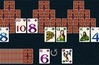 Vyskúšajte svoje kartové zručnosti v populárnej hre Solitaire, získavajte