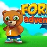Medvedík v oranžovom tričku a netopier s vyčnievajúcimi očami na zelenom pozadí s nápisom Forest Adventure