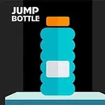 Modrá fľaša s oranžovým vrchnákom a bielou etiketou na tmavom pozadí s nápisom Jump Bottle