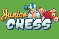 In Junior Chess môžeš hrať na peknej šachovnici a dokázať svoje