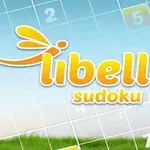 Názov Libelle Sudoku s logom vážky na pozadí mriežky s číslami a modrou oblohou
