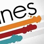 Nápis Lines so štyrmi farebnými čiarami v odtieňoch oranžovej, červenej a modrej na bielom pozadí