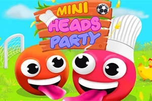 Dvaja veselí kreslení panáčikovia s veľkými očami a vyplazenými jazykmi, jeden s kuchárskou čapicou, sú pred futbalovou bránkou na lúke s nápisom Mini Heads Party na drevenej tabuli