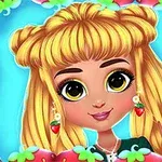 Dievča s blond vlasmi, veľkými očami a jahodovými náušnicami v kreslenom štýle, obklopené jahodovým rámom na modrom pozadí