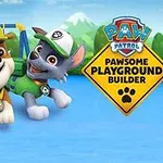Dve kreslené postavičky psíkov s hravou výbavou na modrom pozadí s nápisom „Paw Patrol Pawsome Playground Builder“ a logom