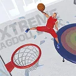 Muž v červenom športovom oblečení skáče na trampolíne s basketbalovou loptou pri koši