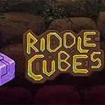 Fialový geometrický symbol vedľa názvu Riddle Cubes na pozadí kamenného prostredia