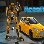 Žltý robot a auto na plošine v priemyselnej hale s nápisom RoboRacing