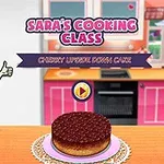 Ilustrácia ženy v kuchyni s čerešňovým koláčom na stole a nápisom Saras Cooking Class