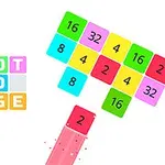 Farebné bloky s číslami a textom SHOOT AND MERGE na bielom pozadí