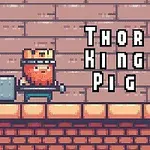 Pixelová postava prasaťa s korunou a kladivom na pozadí tehlovej steny s nápisom Thor King Pig