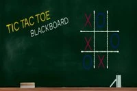 Hra Tic Tac Toe Blackboard je klasická strategická logická hra