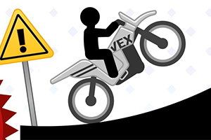 Silueta postavy na motorke vedľa výstražnej značky a píly