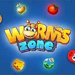 Farebné červíky obklopujú názov Worms Zone na modrom pozadí spolu s ikonami jedla a nápojov